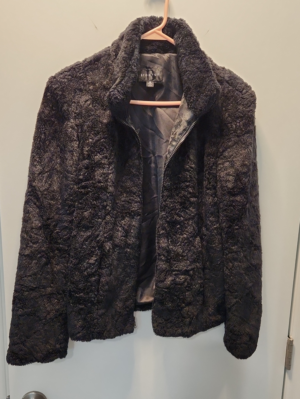 Braetan Plush Teddy Jacket in Black